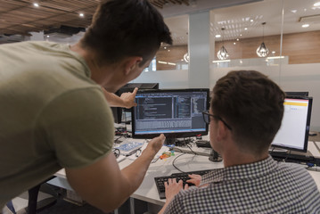Hands-on training and troubleshooting in a lab setting